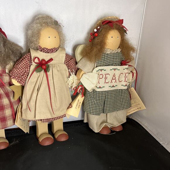 Vintage VTG Lot of Four LIZZIE HIGH Wooden Dolls Christmas Angels LADIES - Picture 3 of 11